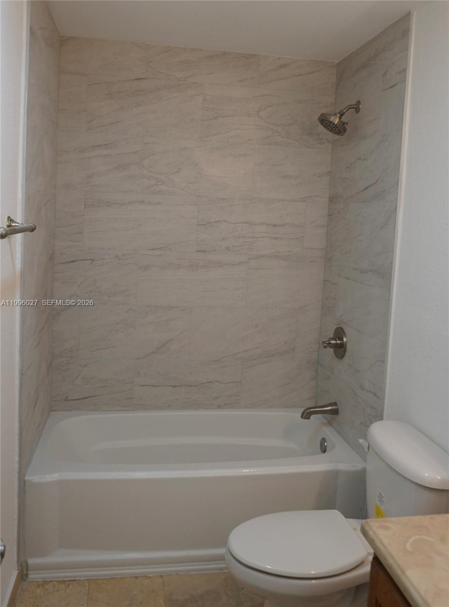 10722 La Placida Dr 9-b2 Property Photo 26