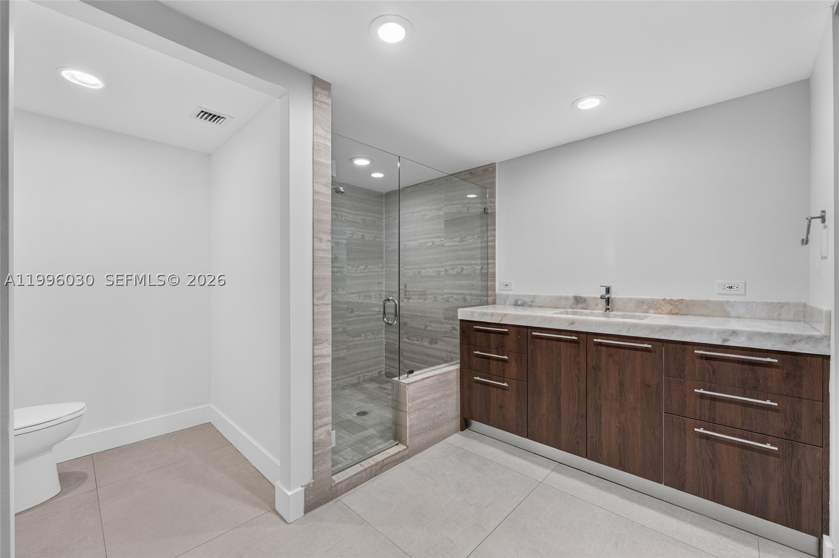 3951 S Ocean Dr 1803 Property Photo 14