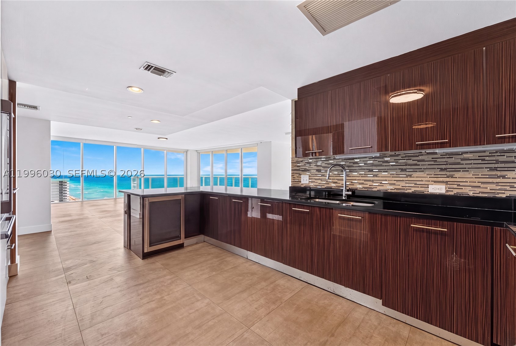 3951 S Ocean Dr 1803 Property Photo 22