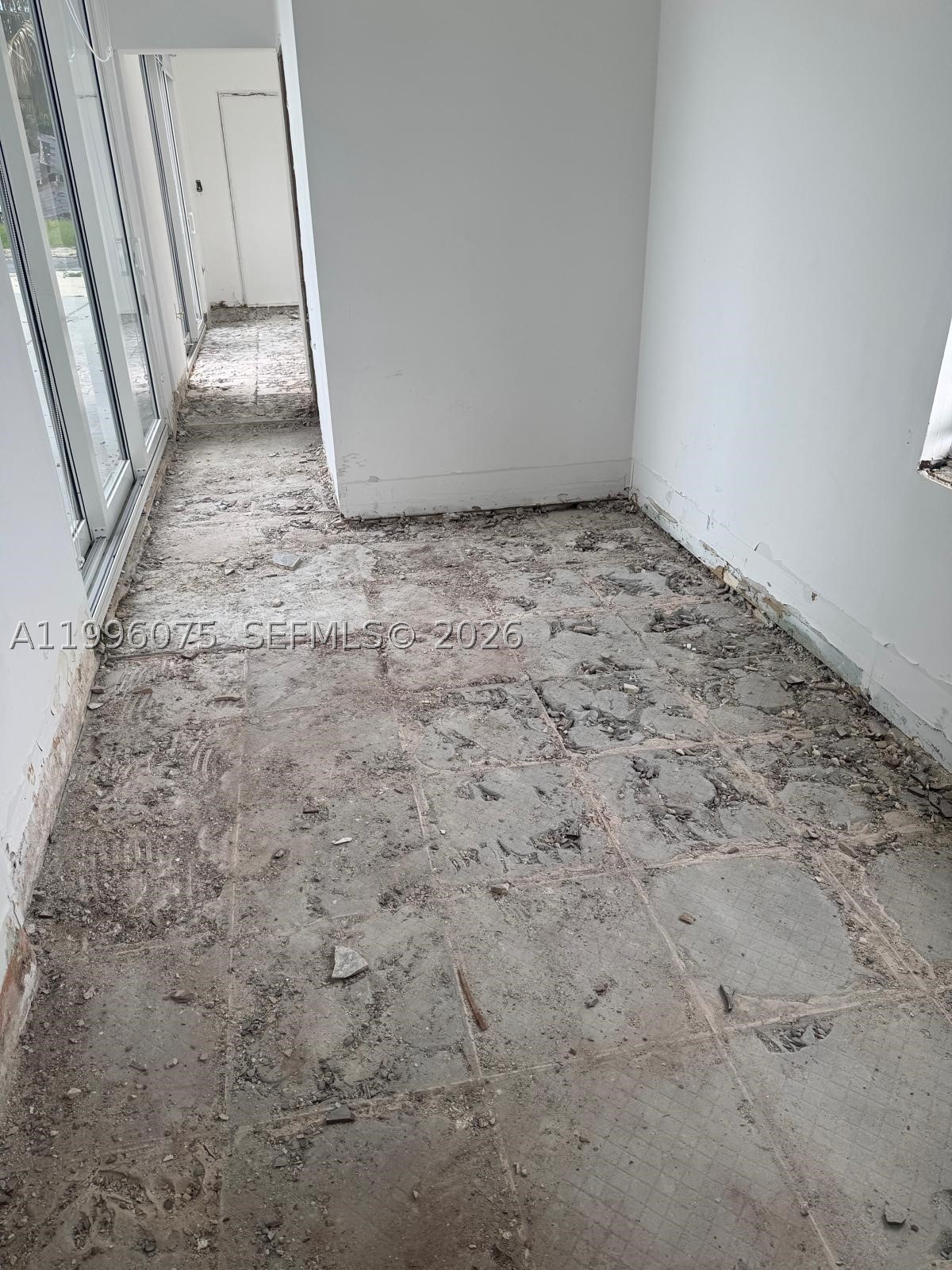 290 Nw 125th Ave Property Photo 3