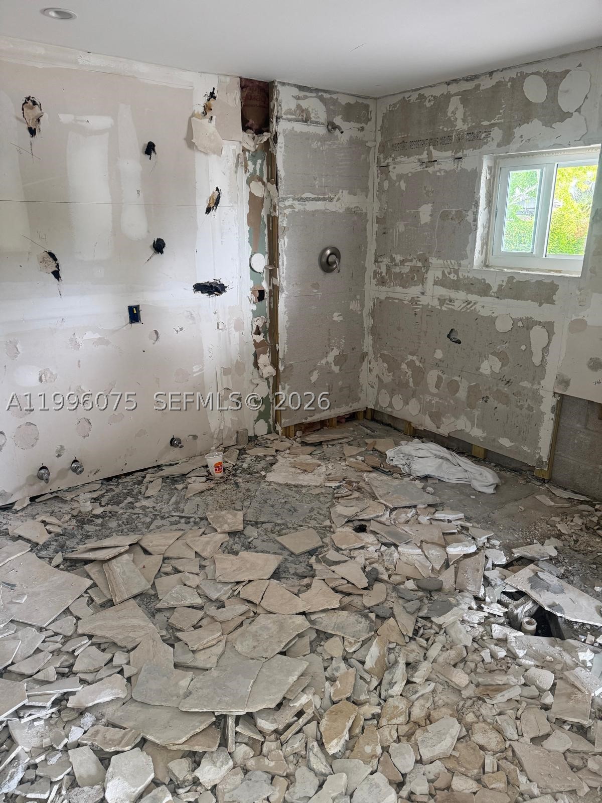 290 Nw 125th Ave Property Photo 4
