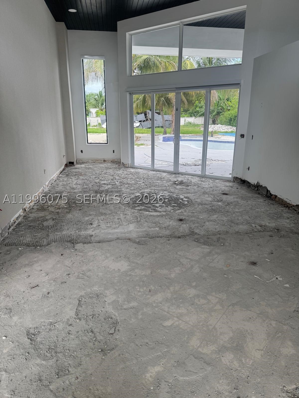 290 Nw 125th Ave Property Photo 9