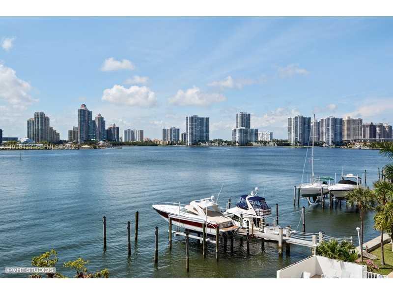 17878 N Bay Rd 307 Property Photo 2