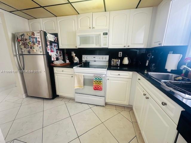 17878 N Bay Rd 307 Property Photo 13