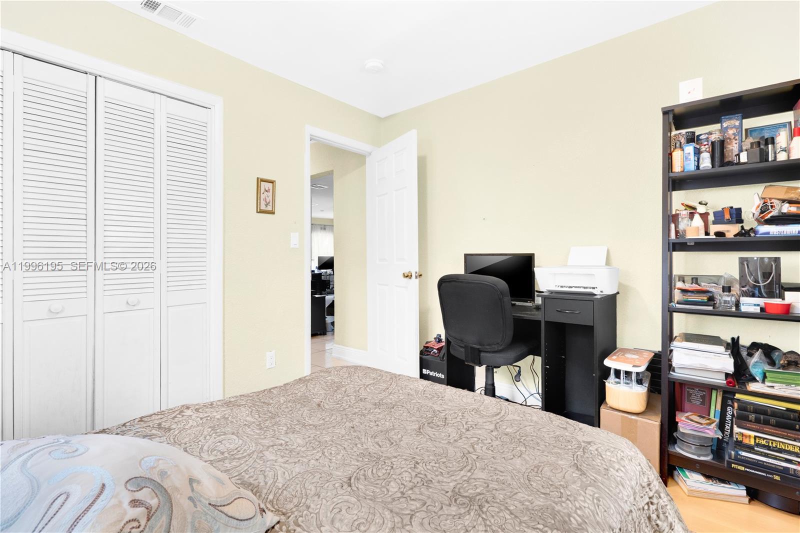 6133 Sw 62nd Ter Property Photo 17