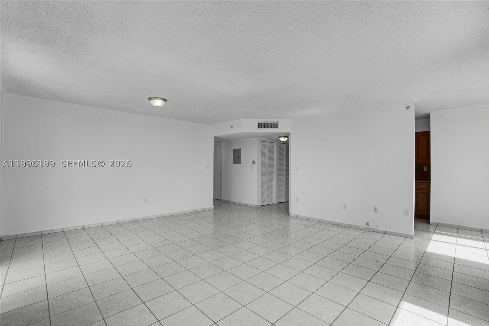 1688 West Ave 408 Property Photo 4