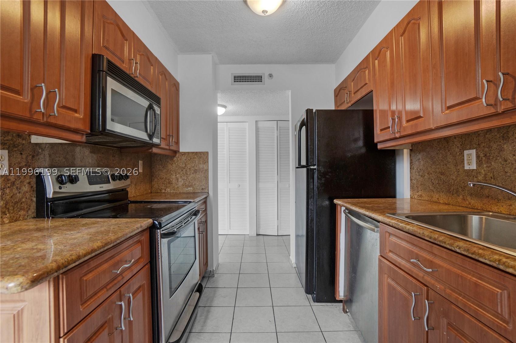1688 West Ave 408 Property Photo 5
