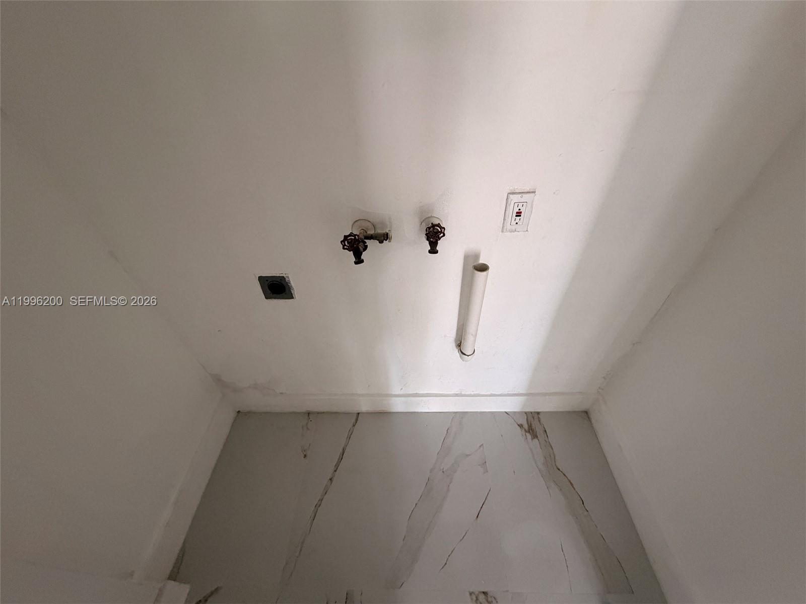 1261 Nw 45th St Property Photo 63