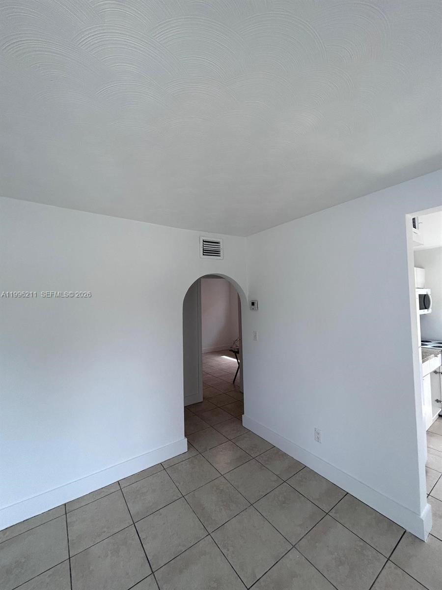 1128 Nw 76th St Property Photo 24