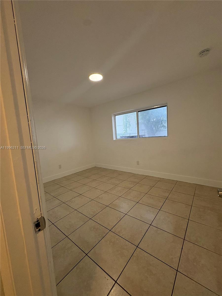 1128 Nw 76th St Property Photo 25