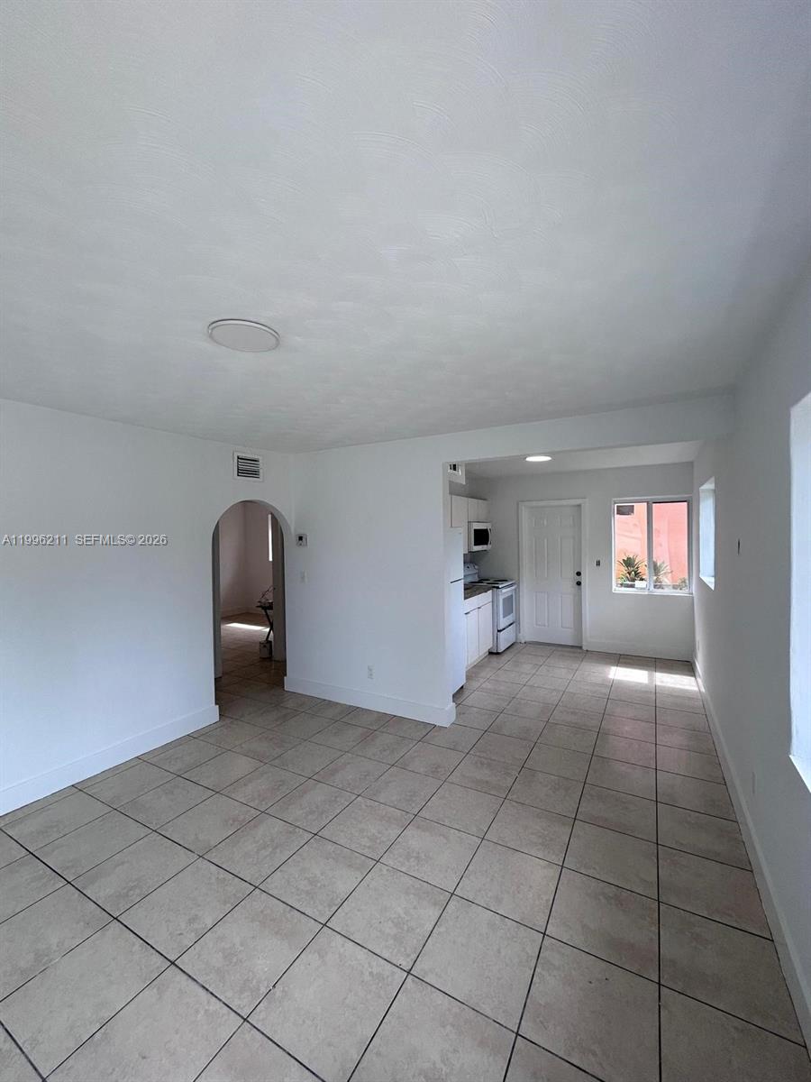 1128 Nw 76th St Property Photo 26