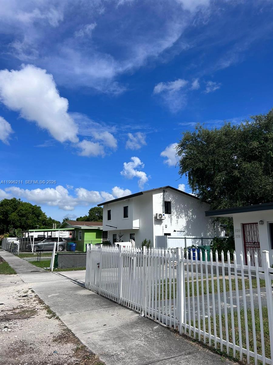 1128 Nw 76th St Property Photo 30