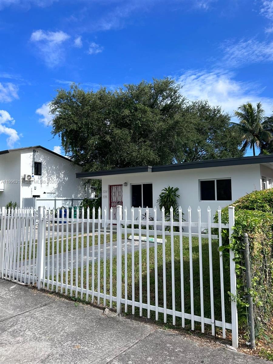 1128 Nw 76th St Property Photo 31