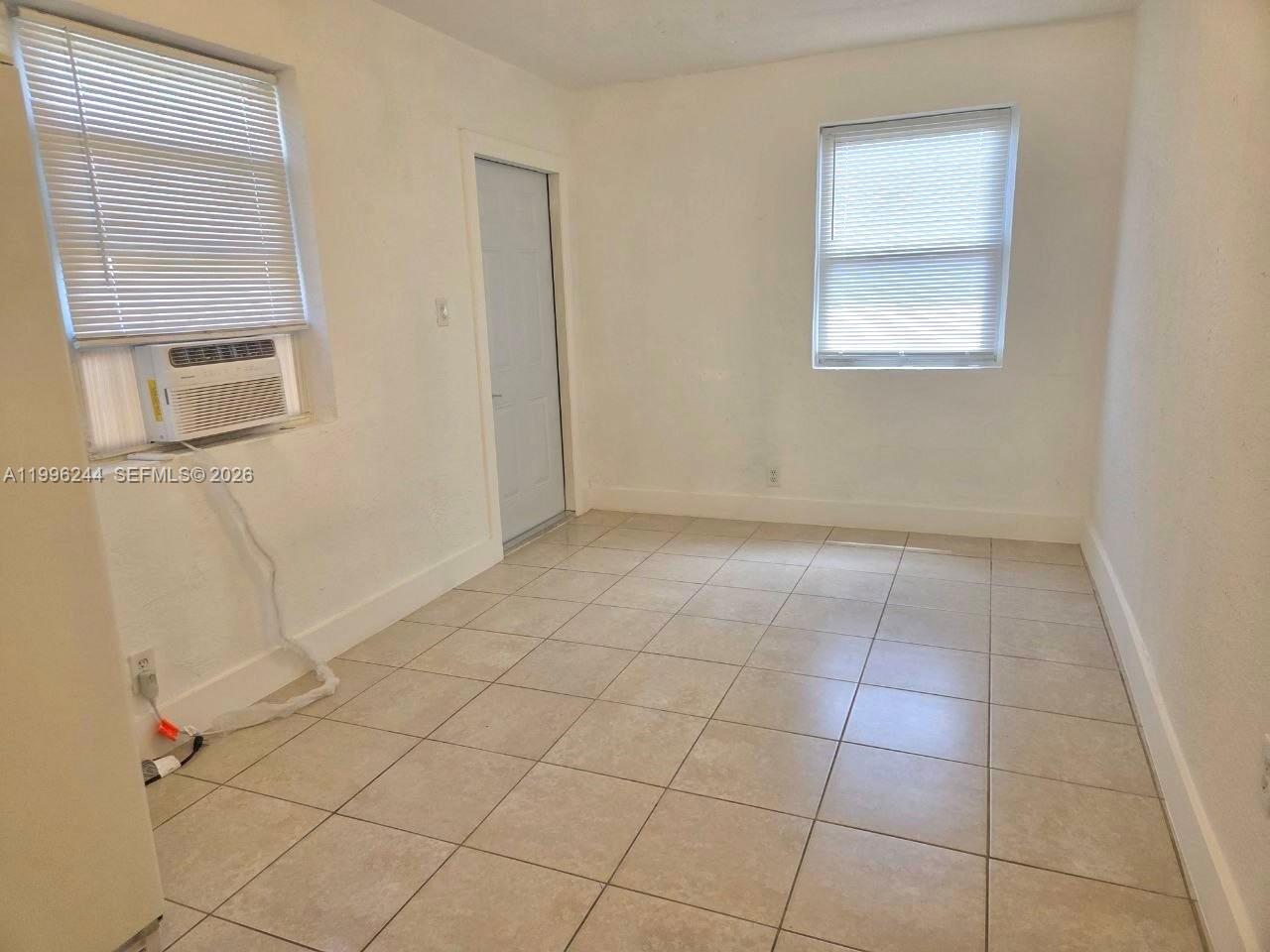 34 Sw 6th Ave 4 Property Photo 3