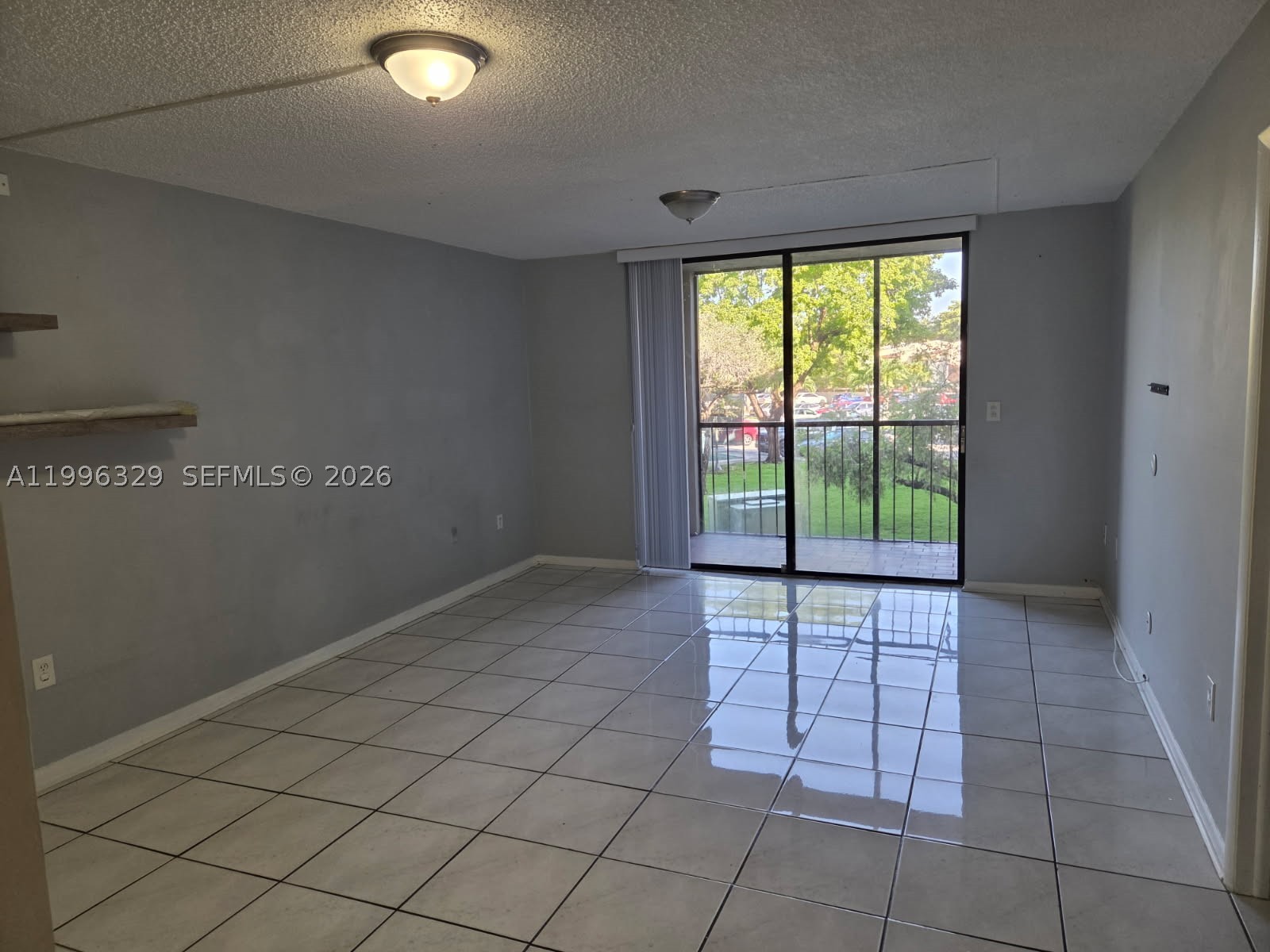 8015 Sw 107th Ave 221 Property Photo 3