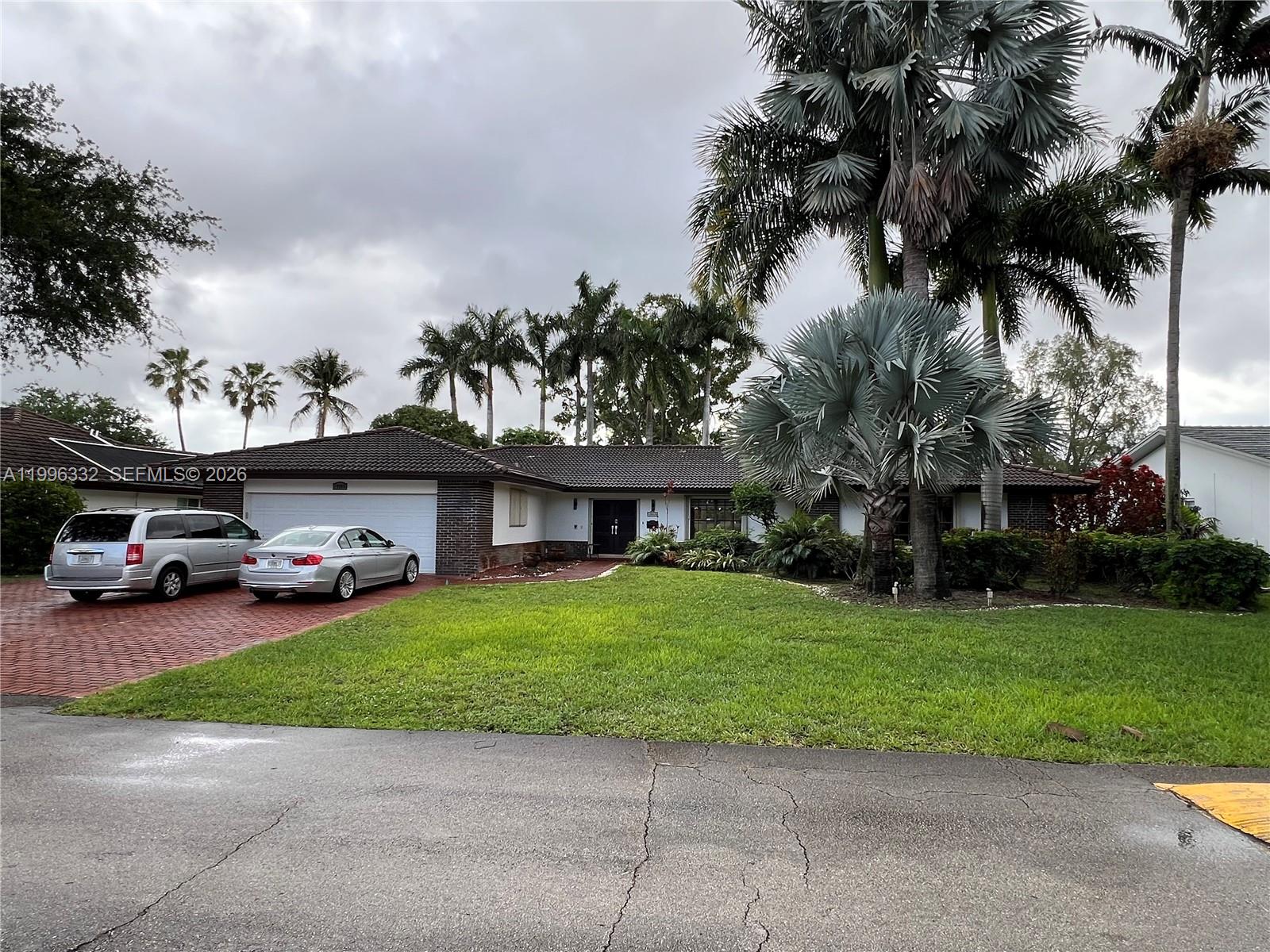 19265 E Saint Andrews Dr Property Photo 1