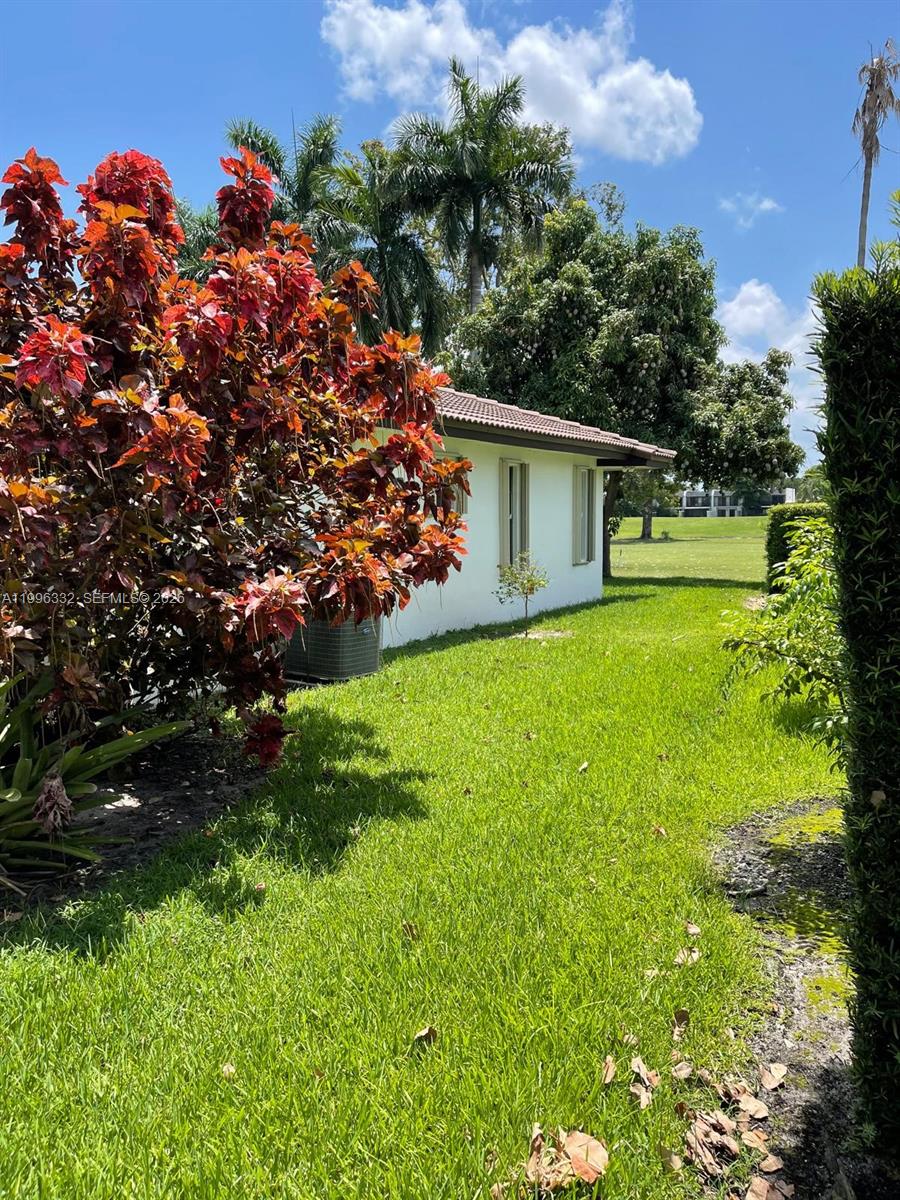 19265 E Saint Andrews Dr Property Photo 9