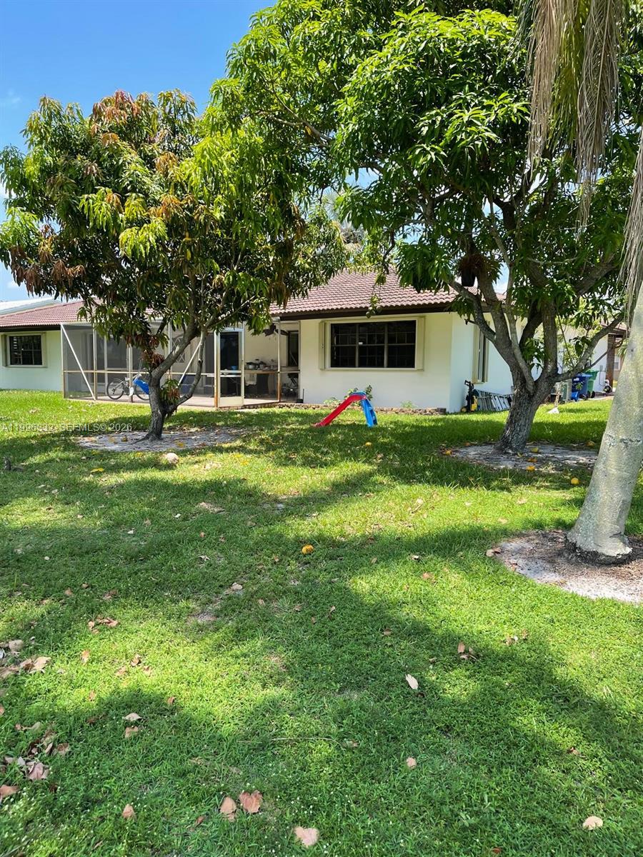 19265 E Saint Andrews Dr Property Photo 12