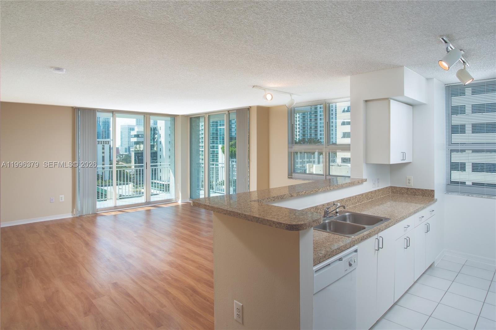 1111 Brickell Bay Dr 211 Property Photo 3