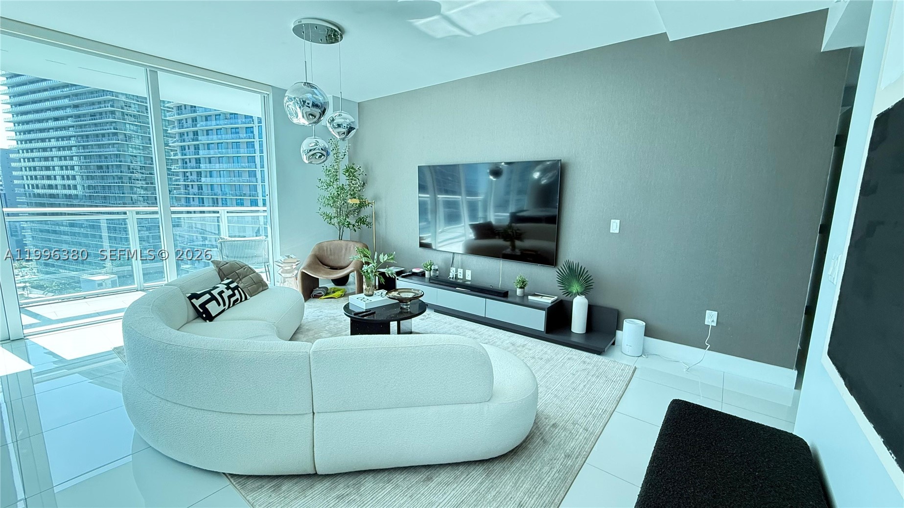 1080 Brickell Ave 1801 Property Photo 4