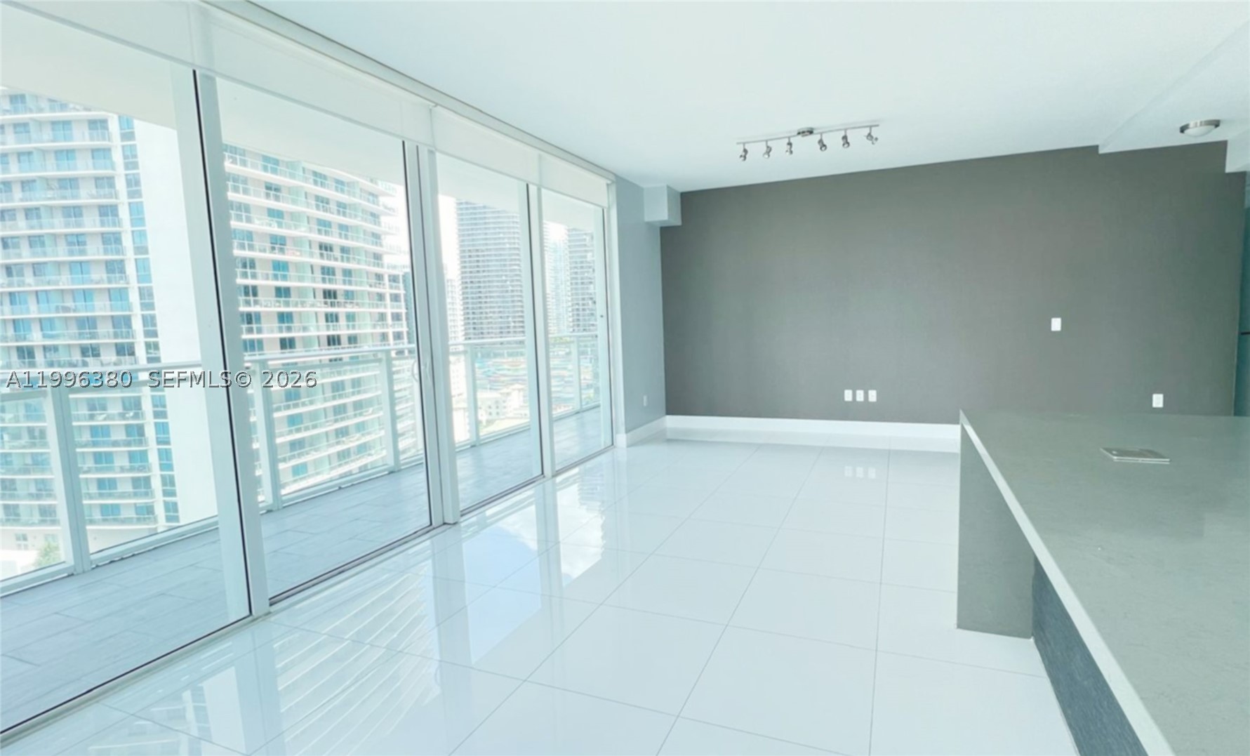 1080 Brickell Ave 1801 Property Photo 6