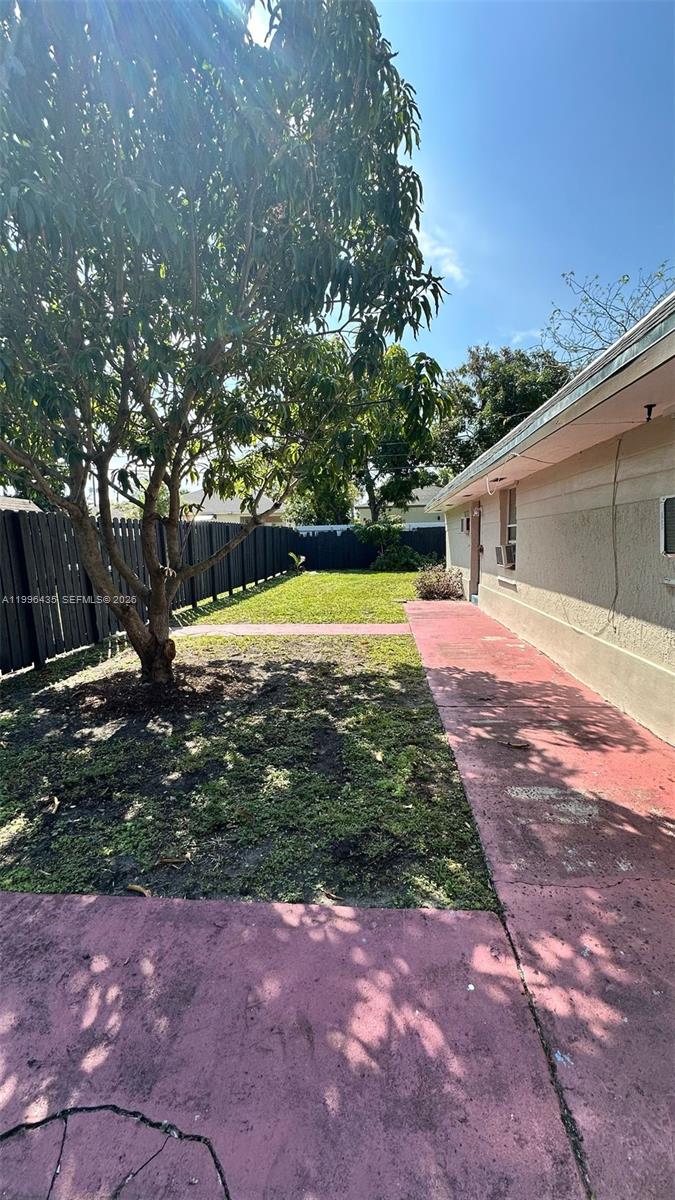 715 Sw 6th St Property Photo 21
