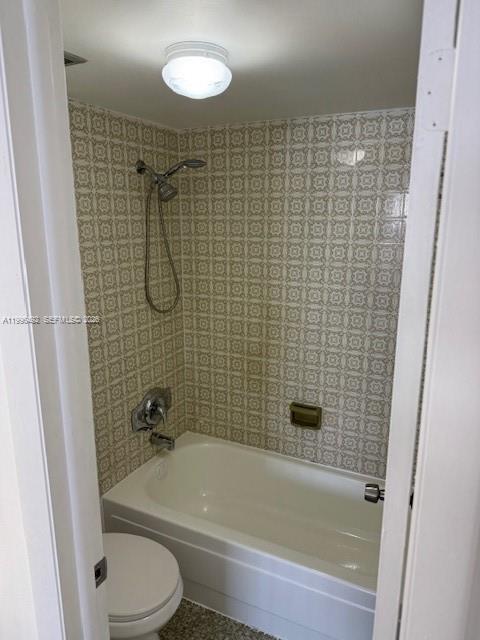 3545 NE 167th St 503 Property Photo 1