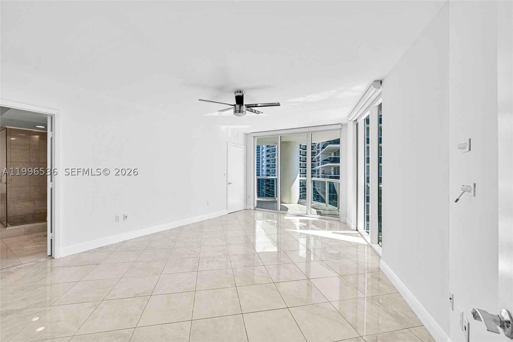 1850 S Ocean Dr 3510 Property Photo 18