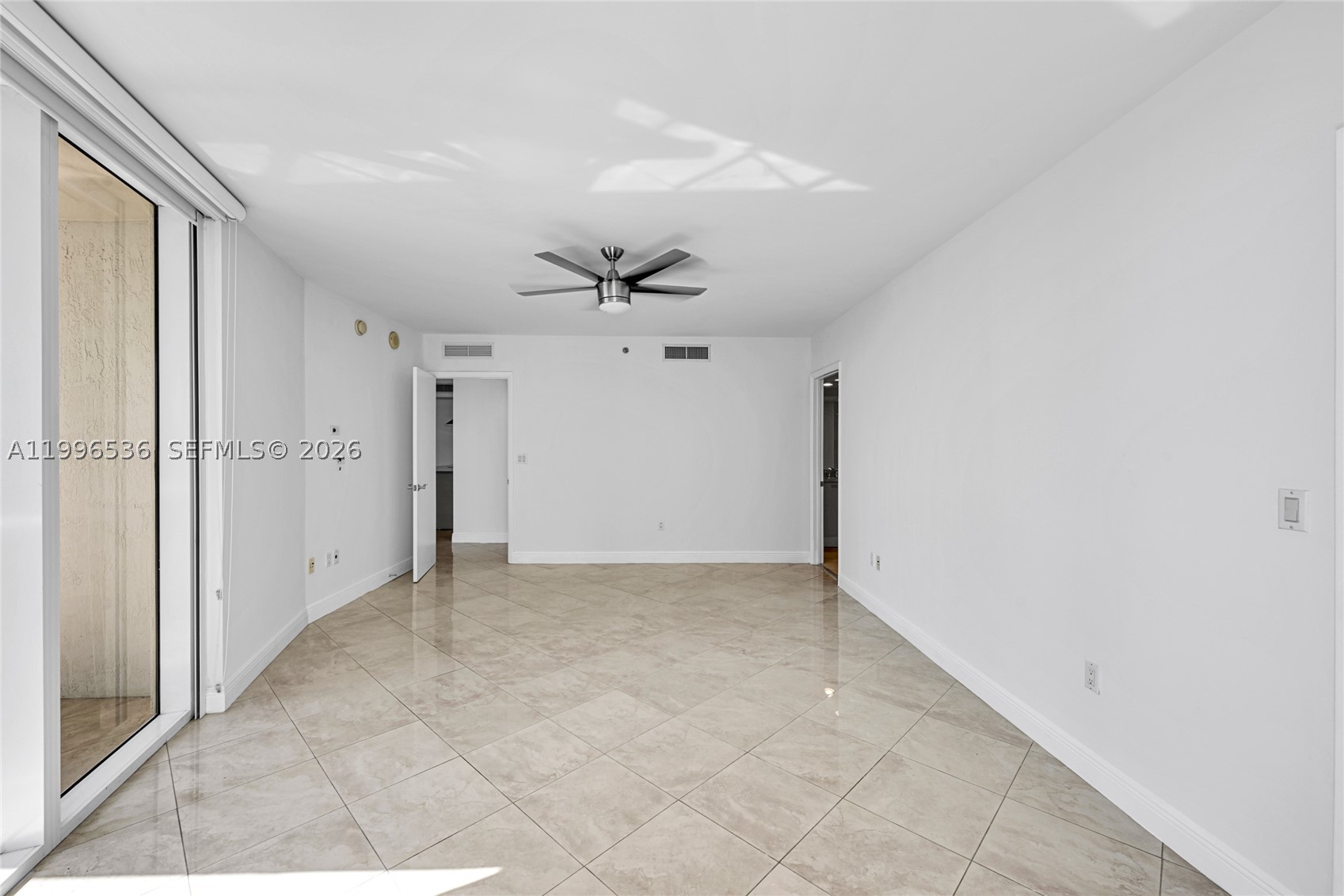 1850 S Ocean Dr 3510 Property Photo 22