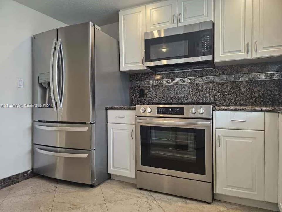 1650 Coral Way 601 Property Photo 5