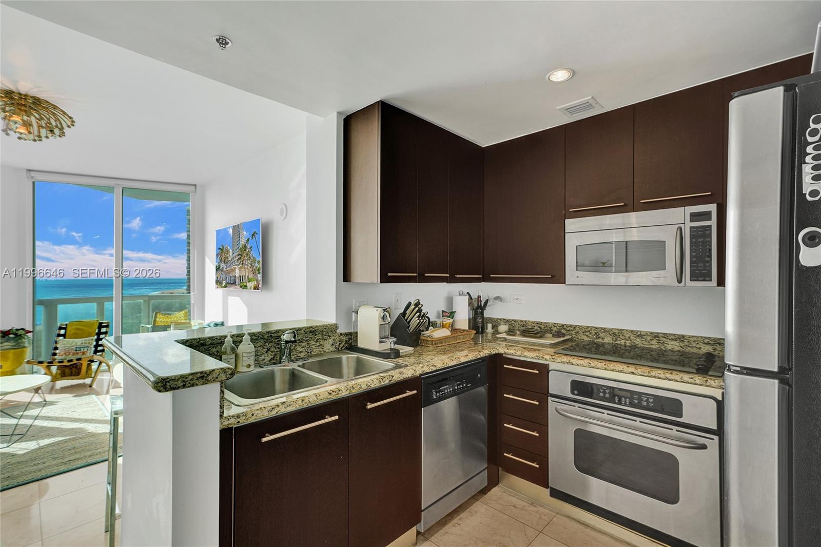 6515 Collins Ave 804 Property Photo 4