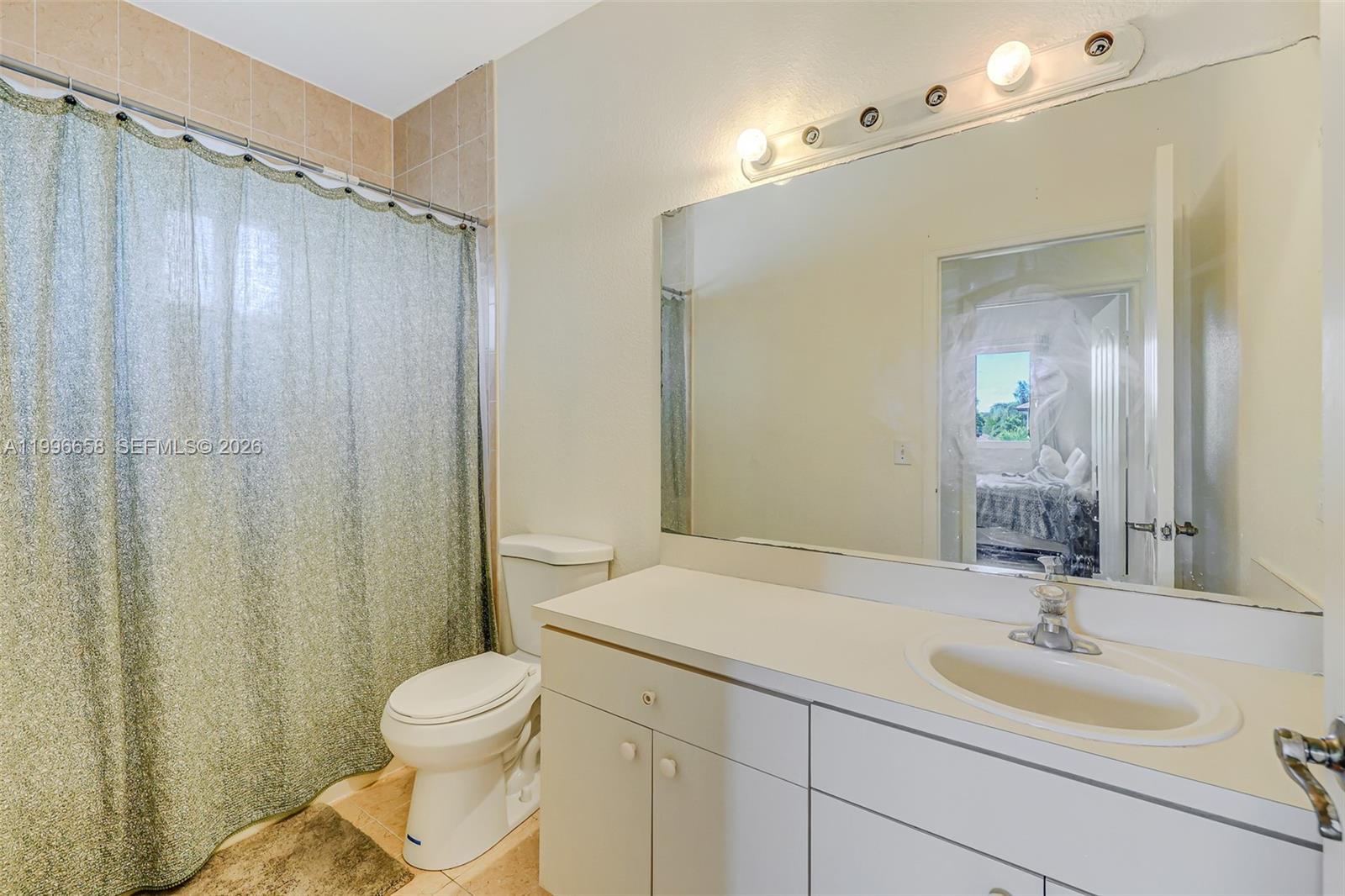 14606 Sw 158th Pl Property Photo 33