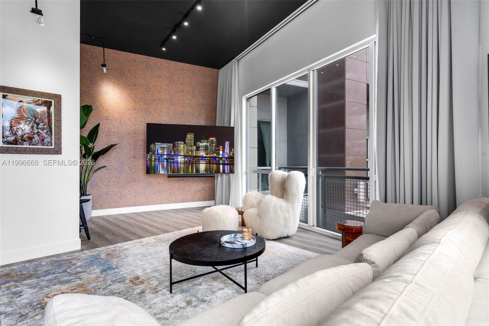 244 Biscayne Blvd 239 Property Photo 13