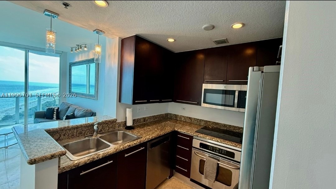 6515 Collins Ave 1604 Property Photo 19