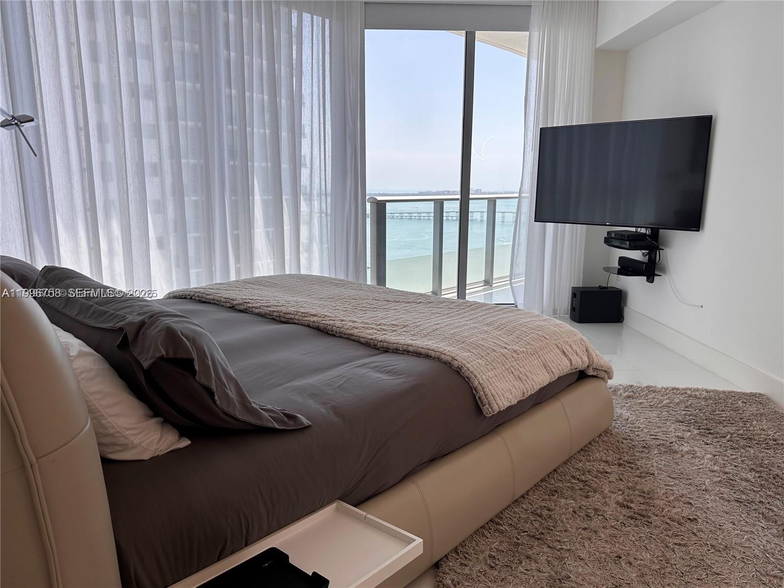 1300 Brickell Bay Dr 3206 Property Photo 10