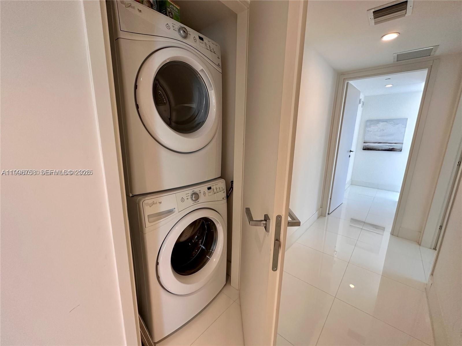 1300 Brickell Bay Dr 3206 Property Photo 21