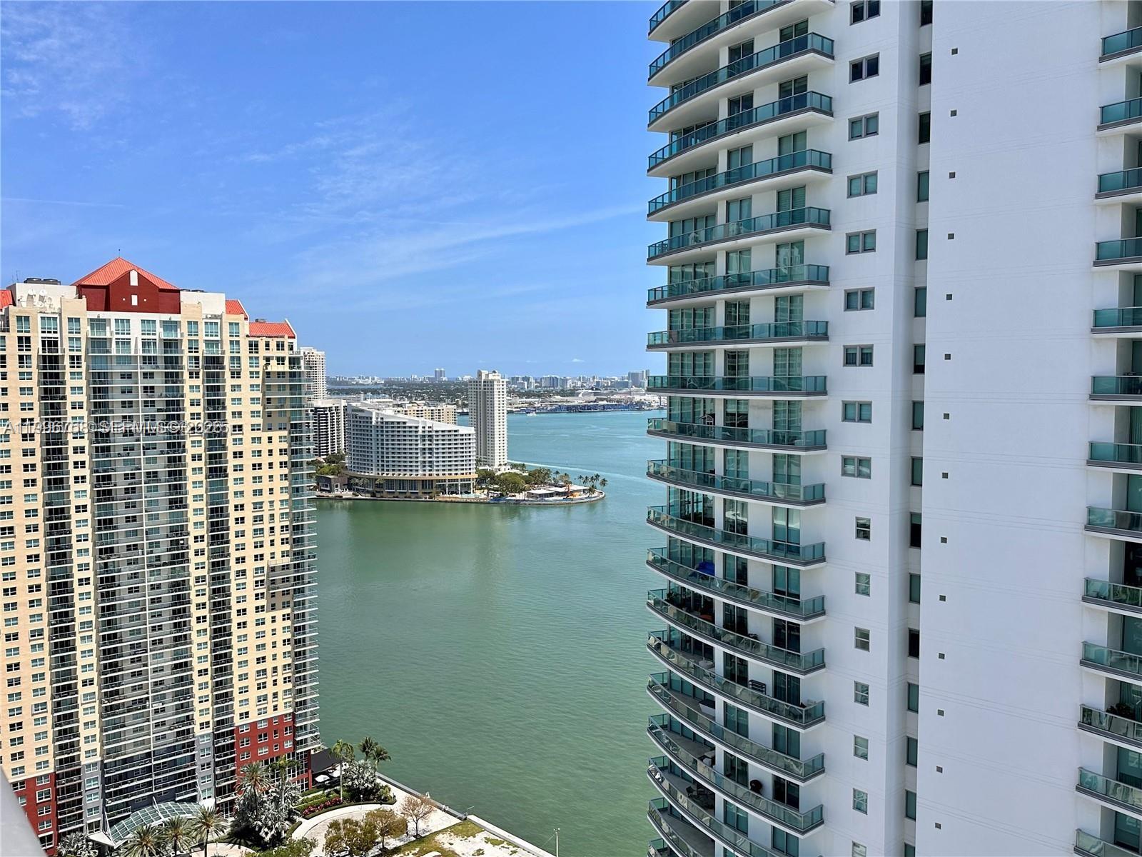 1300 Brickell Bay Dr 3206 Property Photo 25