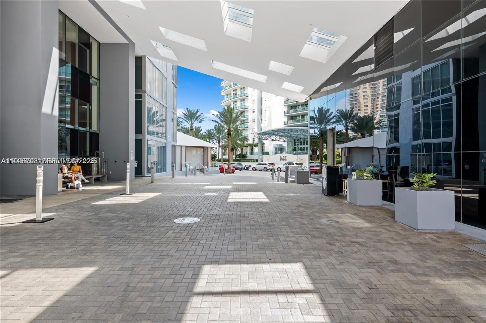 1300 Brickell Bay Dr 3206 Property Photo 35
