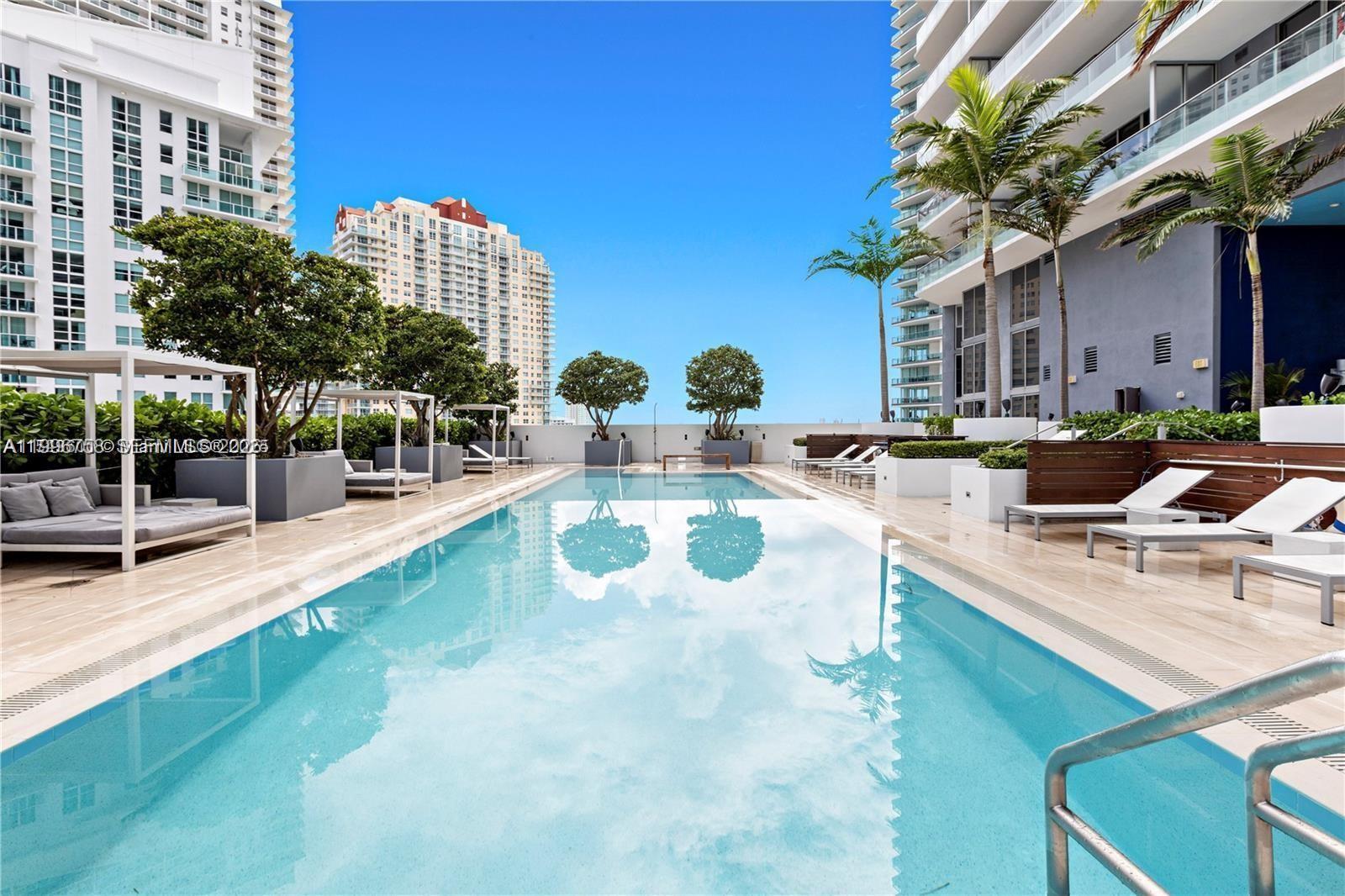 1300 Brickell Bay Dr 3206 Property Photo 40