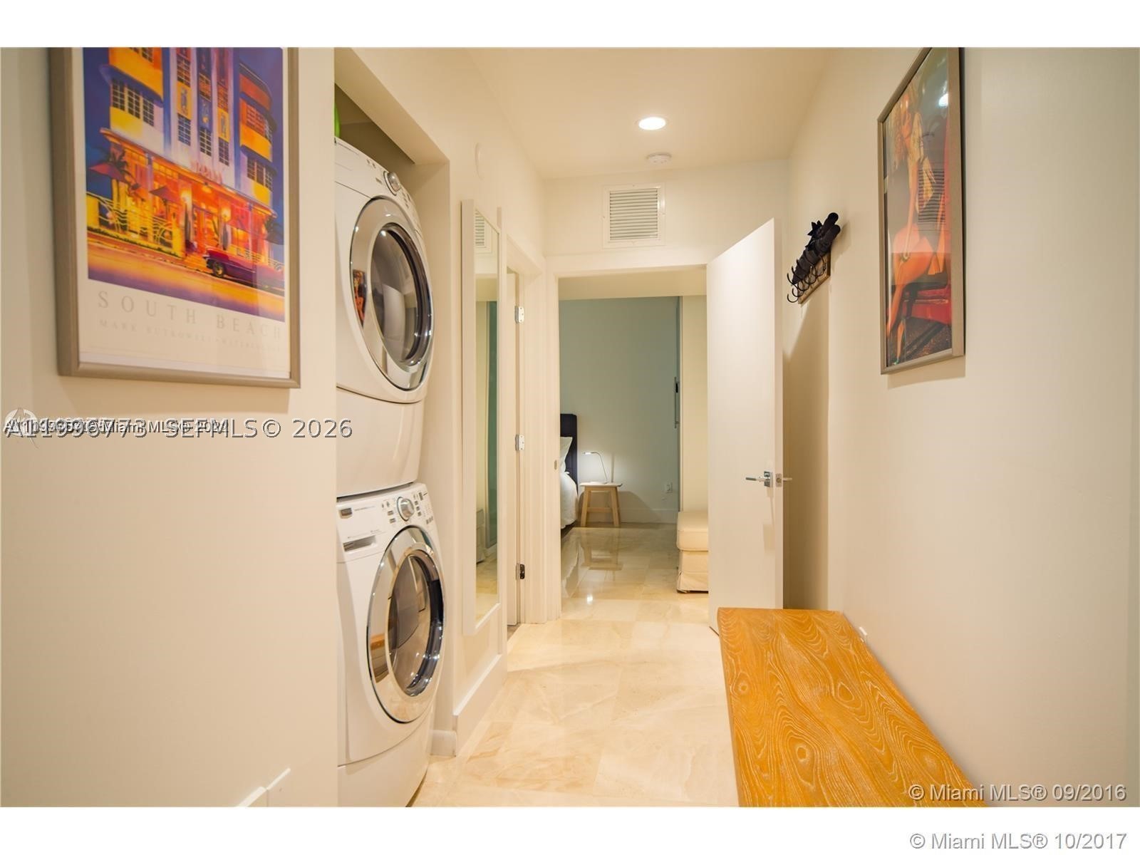 929 Michigan Ave 1 Property Photo 8