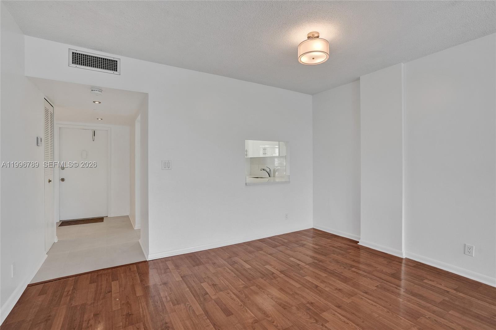 3181 S Ocean Dr 306 W Property Photo 8