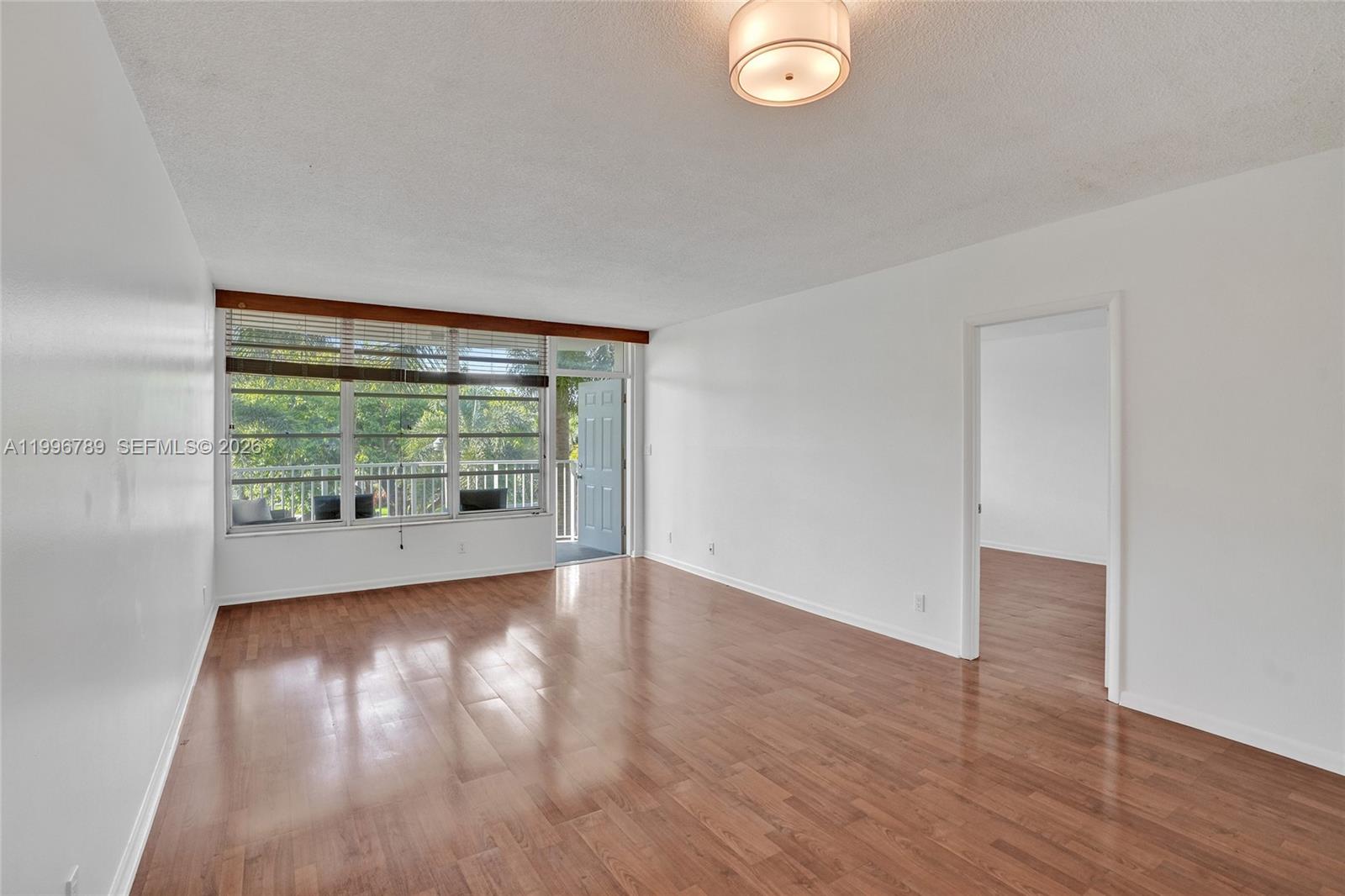 3181 S Ocean Dr 306 W Property Photo 17