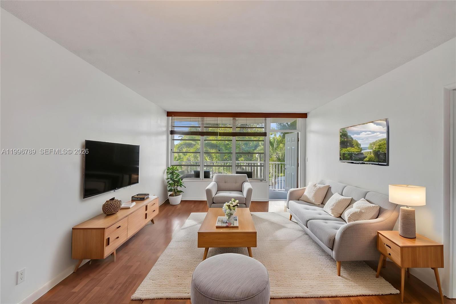 3181 S Ocean Dr 306 W Property Photo 18