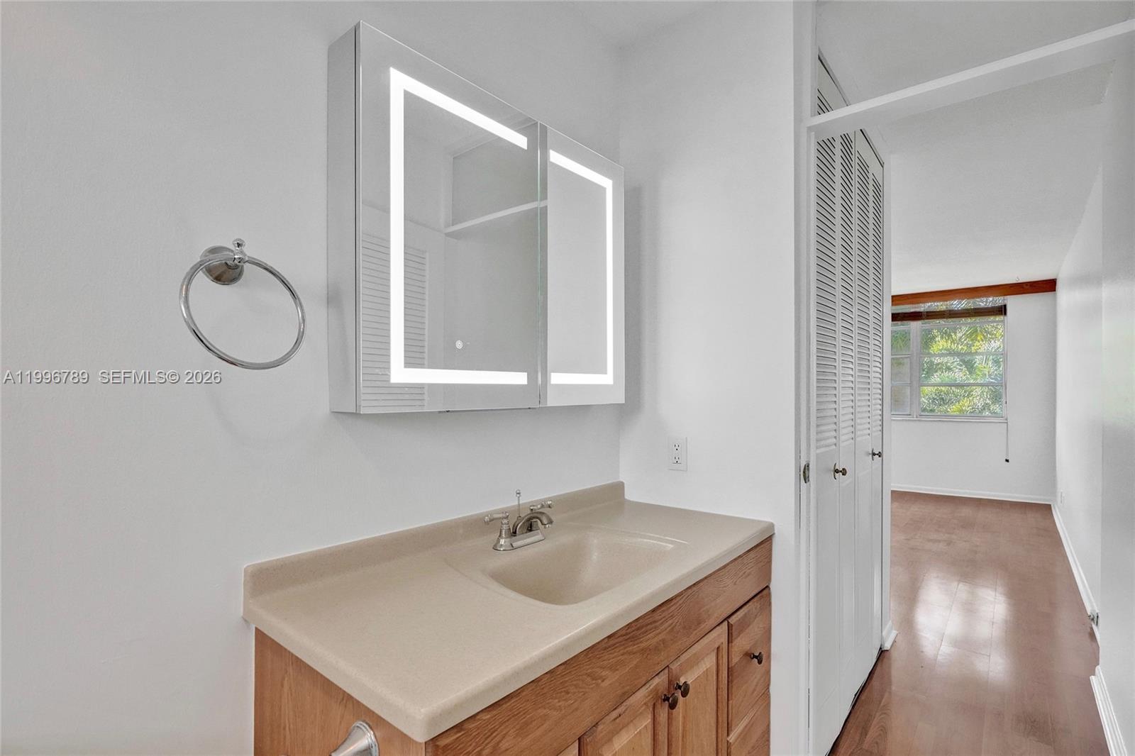 3181 S Ocean Dr 306 W Property Photo 20