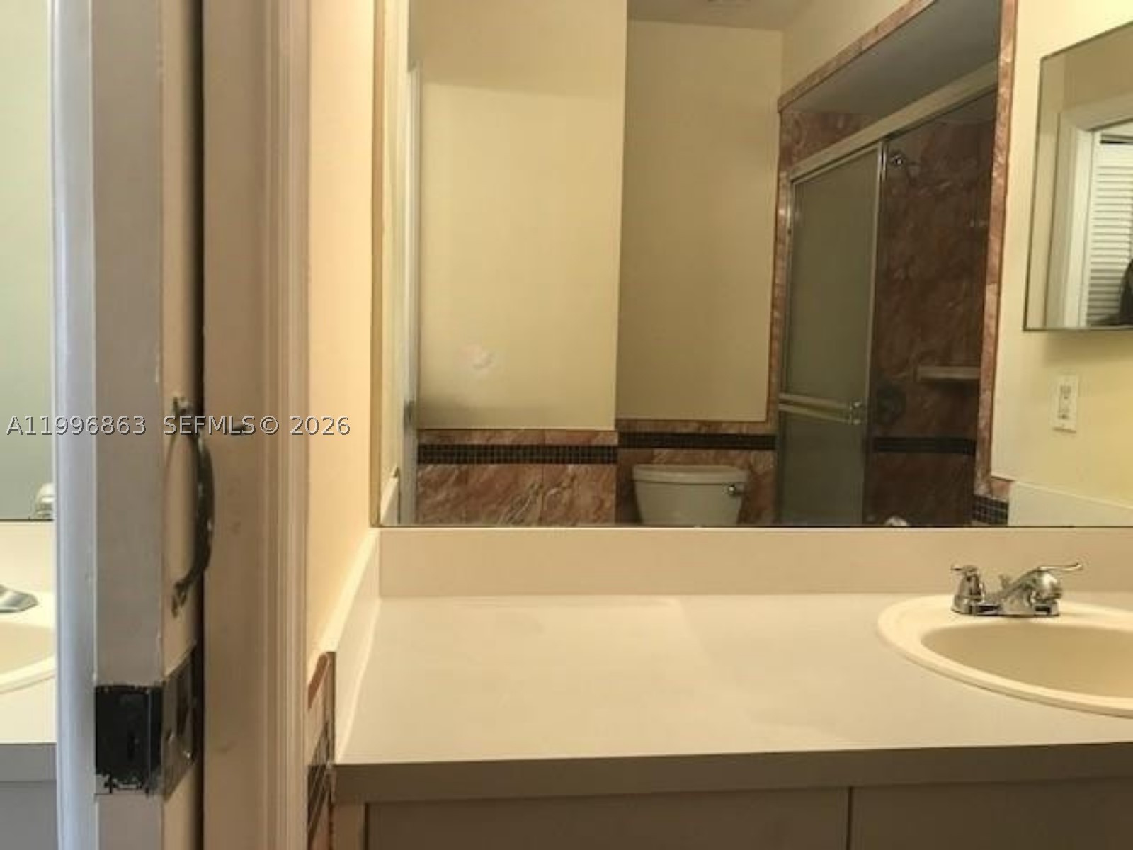 19712 Nw 82nd Pl Property Photo 16