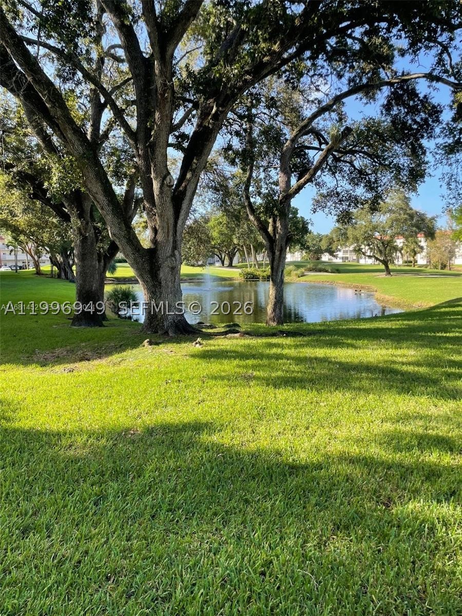 8940 S Hollybrook Blvd 306 Property Photo 11