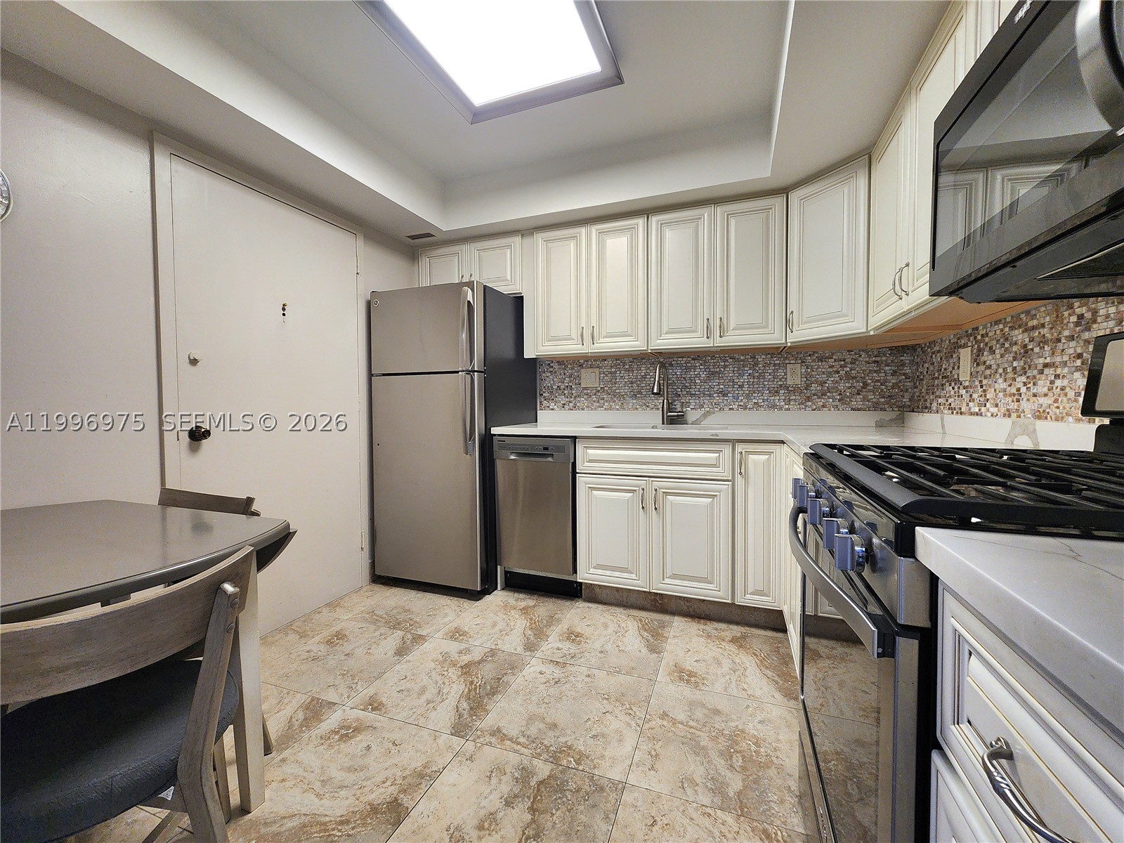 2030 S Ocean Dr 515 Property Photo 13
