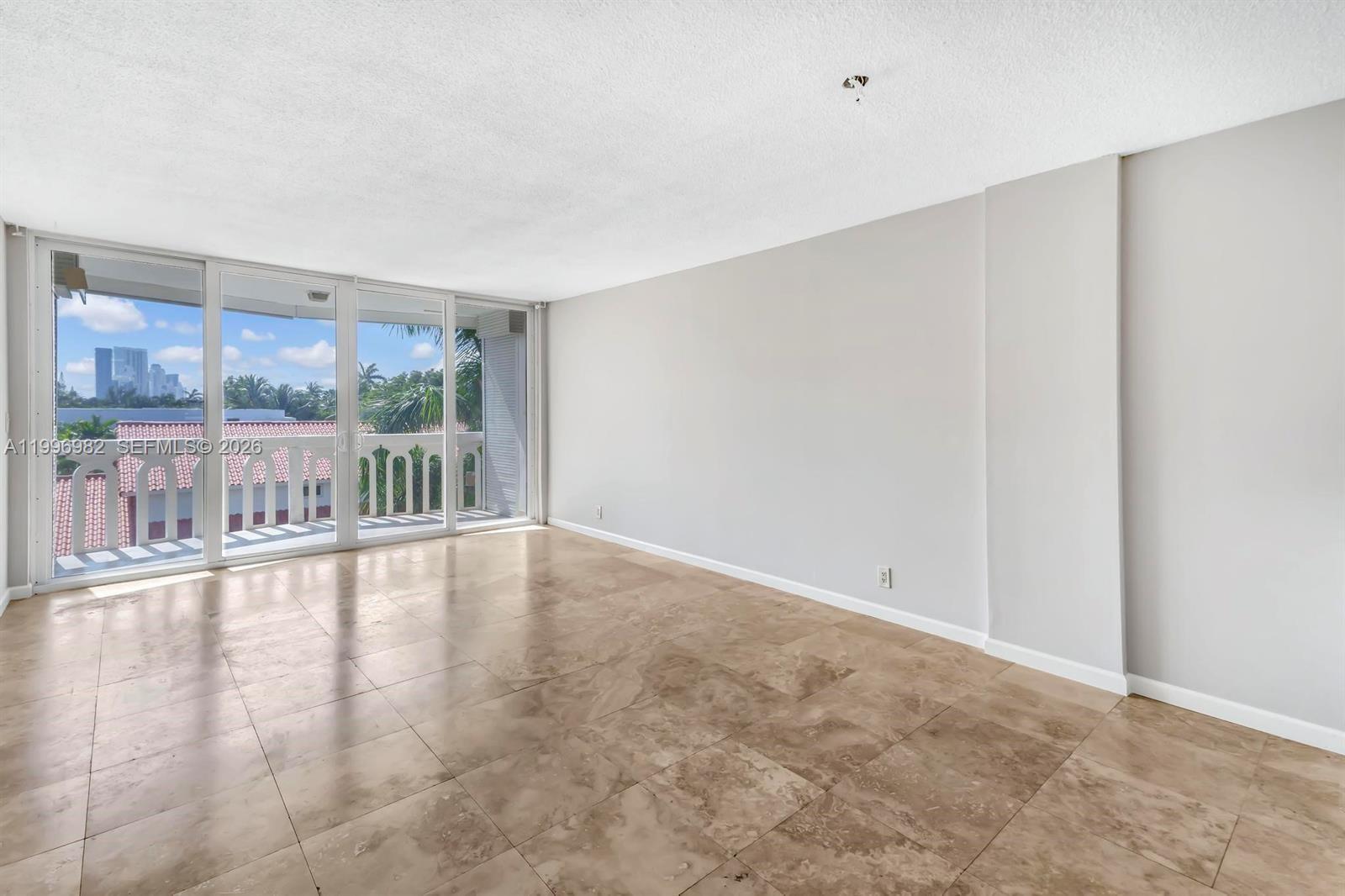 3199 S Ocean Dr 406 Property Photo 7