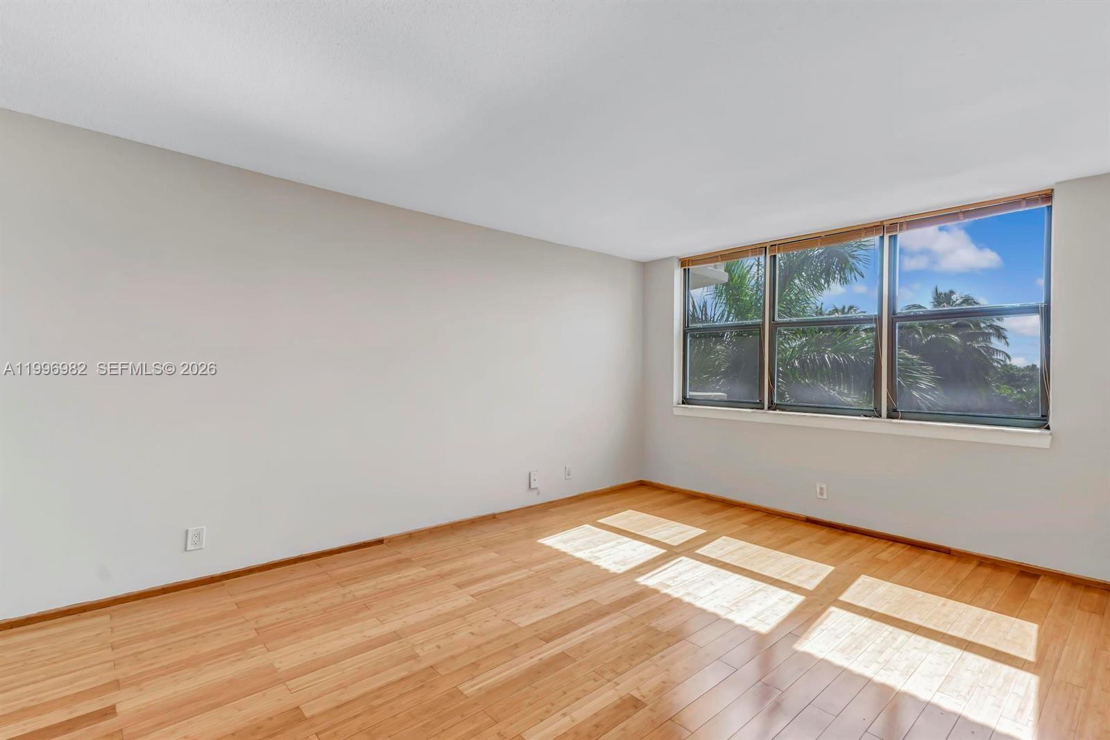 3199 S Ocean Dr 406 Property Photo 11