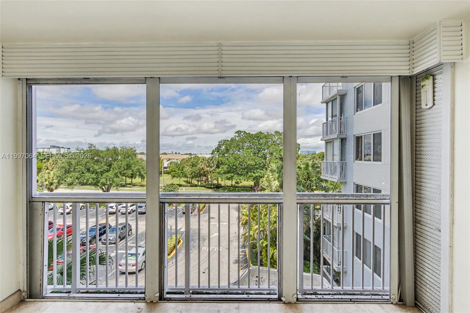 4200 Hillcrest Dr 408 Property Photo 4